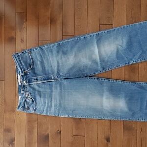 LEVI'S Ribcage Jeans Size 29